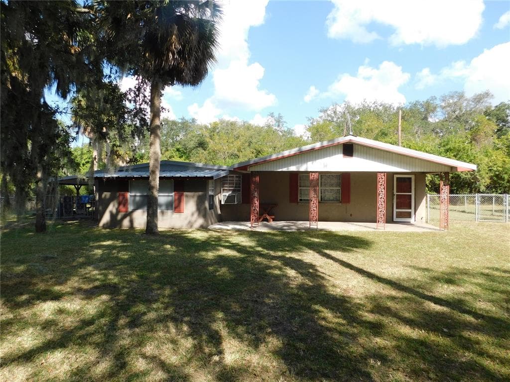 12415 PHILLIPS LANE GIBSONTON, FL 33534