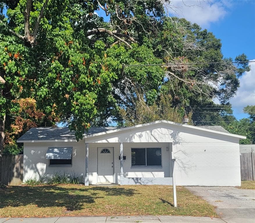 5261 94TH AVENUE N PINELLAS PARK, FL 33782