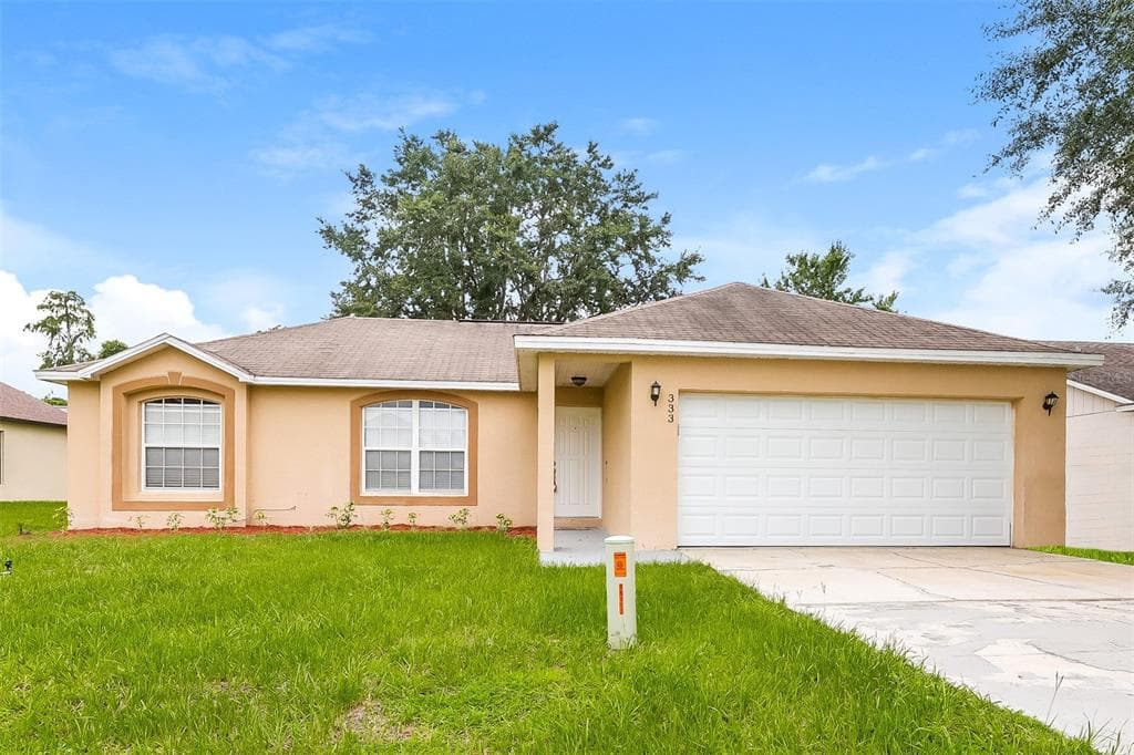 333 CHELMSFORD COURT KISSIMMEE, FL 34758