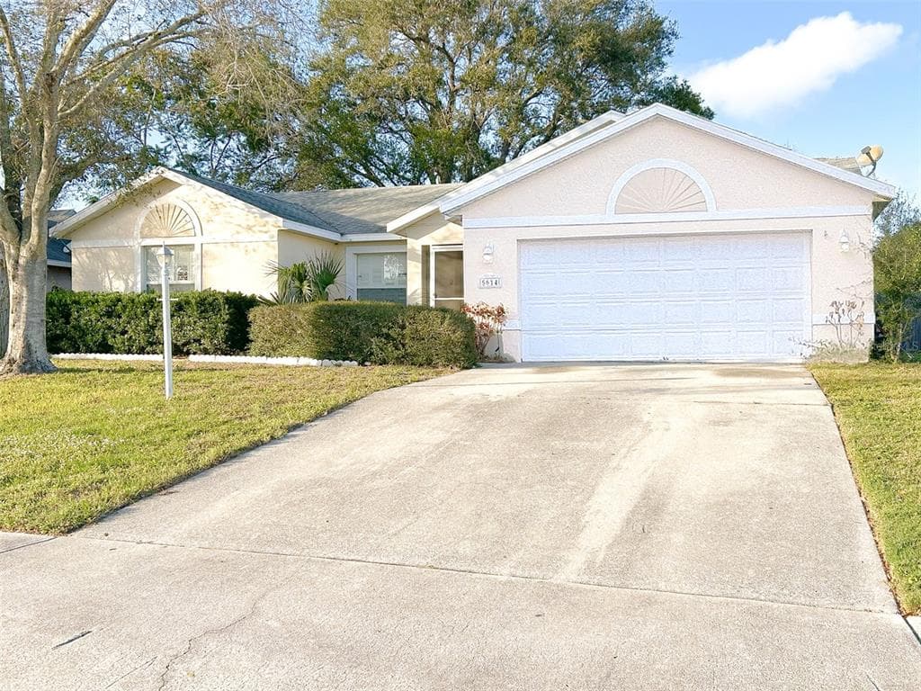 5614 25TH STREET CIRCLE E BRADENTON, FL 34203