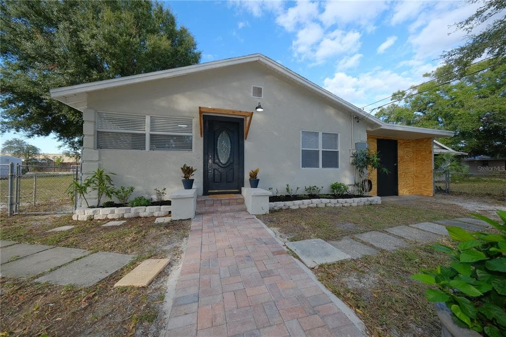 1763 36TH STREET SARASOTA, FL 34234