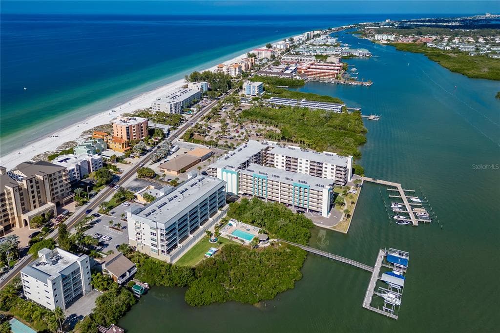 19519 GULF BOULEVARD UNIT 506