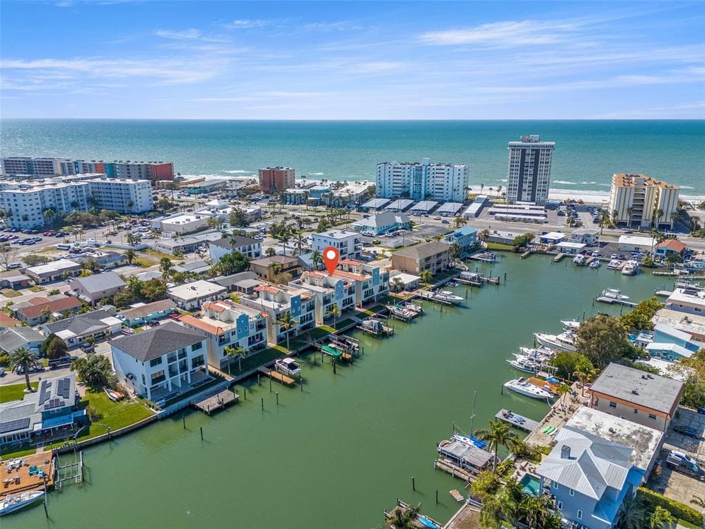 152 174TH TERRACE DRIVE E UNIT A REDINGTON SHORES, FL 33708
