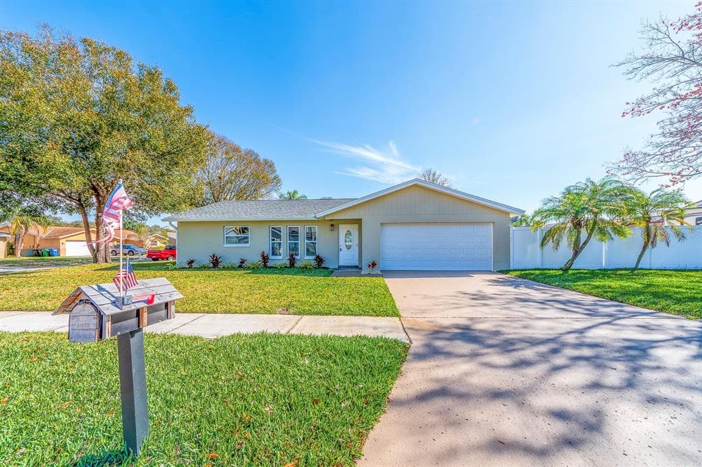 10825 118TH STREET SEMINOLE, FL 33778