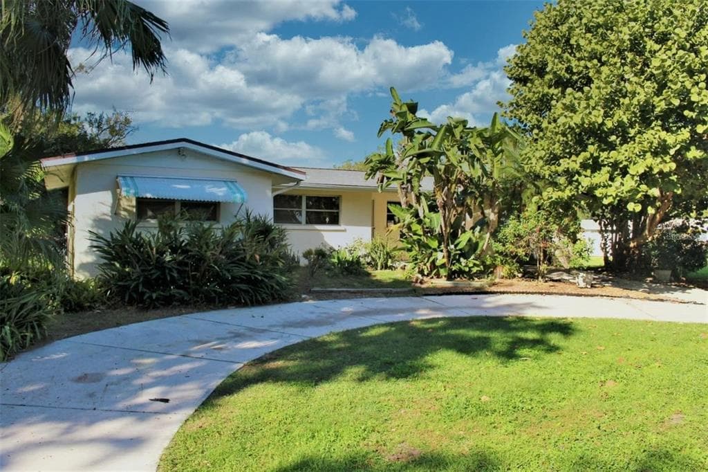 4010 S LOCKWOOD RIDGE ROAD SARASOTA, FL 34231