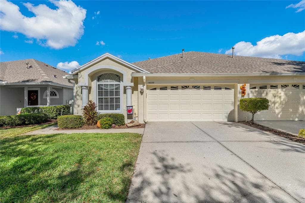 19355 HASKELL PLACE LAND O LAKES, FL 34638