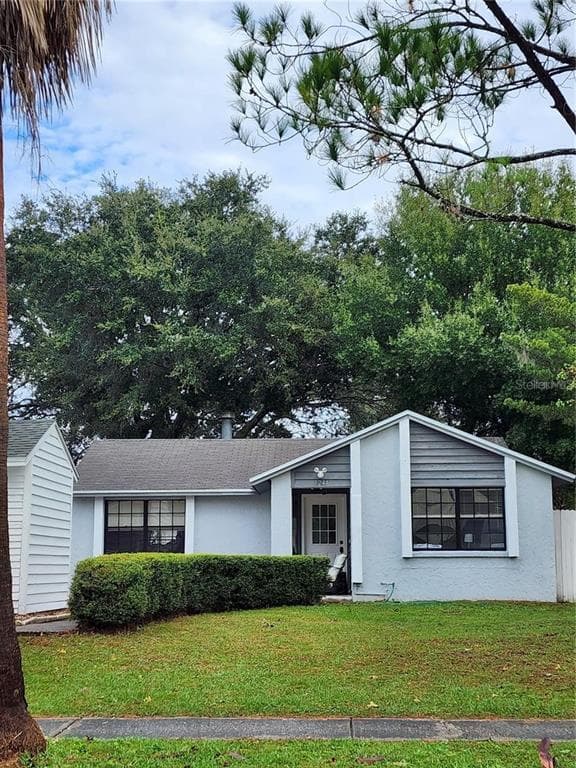 3244 FOX LAKE DRIVE TAMPA, FL 33618