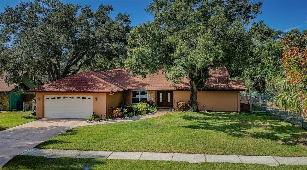 6998 CITRUS DRIVE SEMINOLE, FL 33772