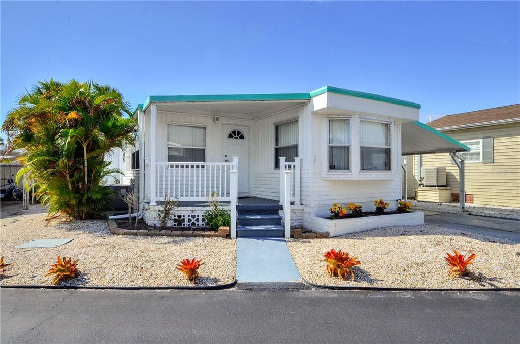 4851 W GANDY BOULEVARD UNIT B3L40 TAMPA, FL 33611