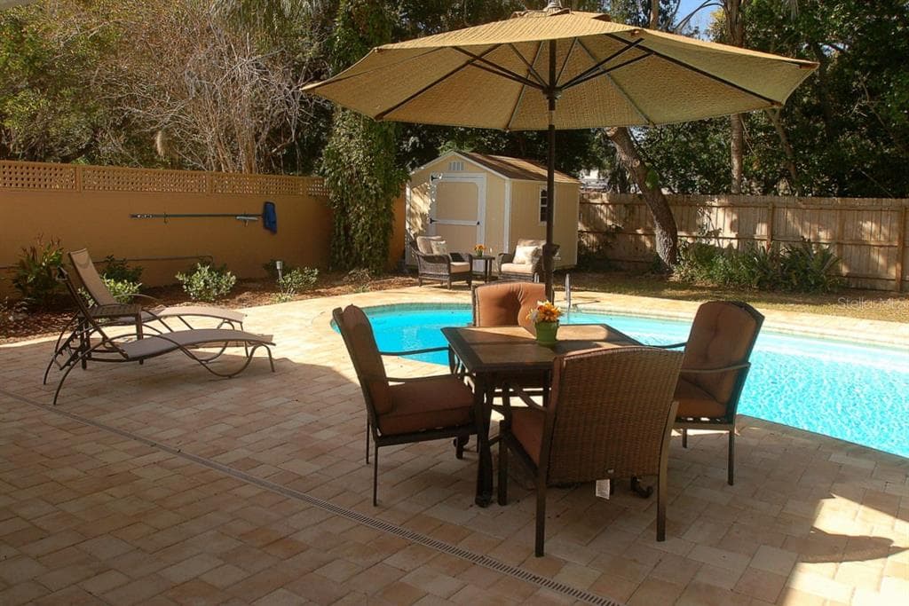 1658 DOUGLAS AVENUE DUNEDIN, FL 34698