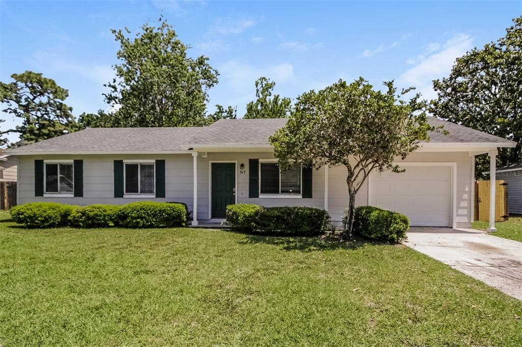 517 SEAN COURT APOPKA, FL 32712