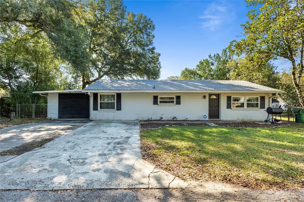 38436 NEW CASE AVENUE ZEPHYRHILLS, FL 33542