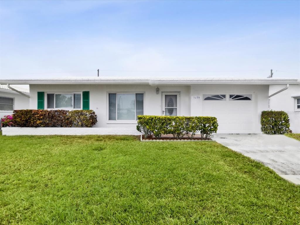 9695 MAINLANDS BOULEVARD W PINELLAS PARK, FL 33782