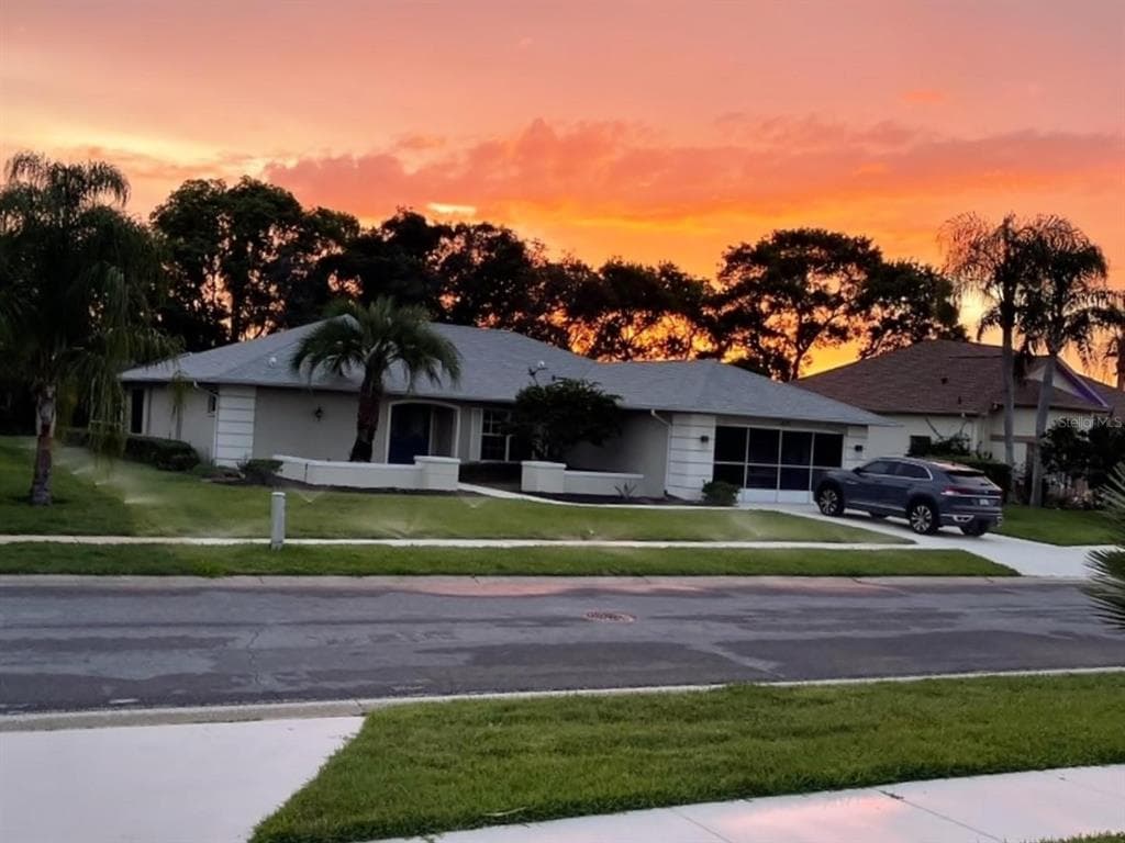 1013 GREENTURF ROAD SPRING HILL, FL 34608