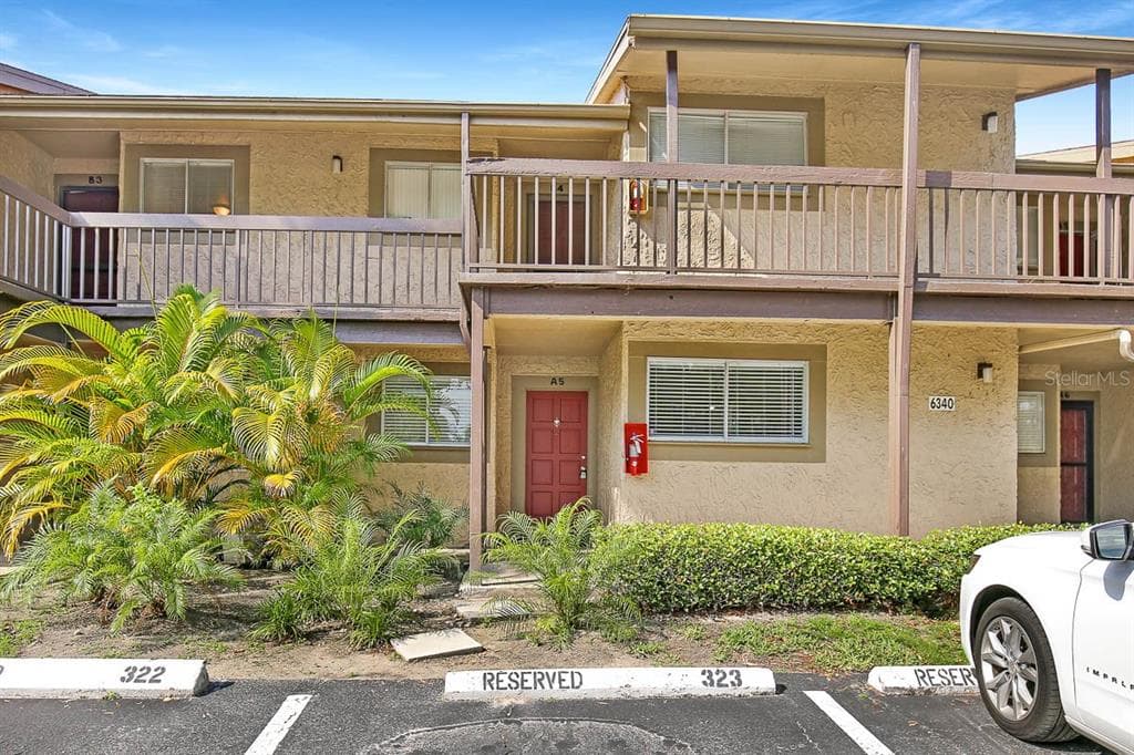 6340 NEWTOWN CIRCLE UNIT 40A5 TAMPA, FL 33615