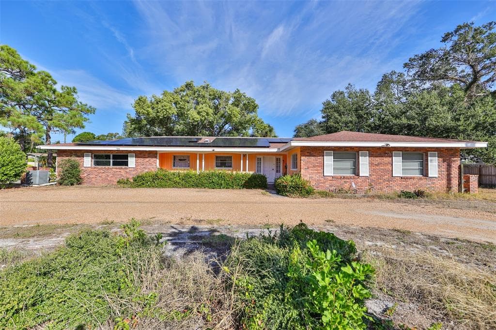 2281 PINELLAS POINT DRIVE S