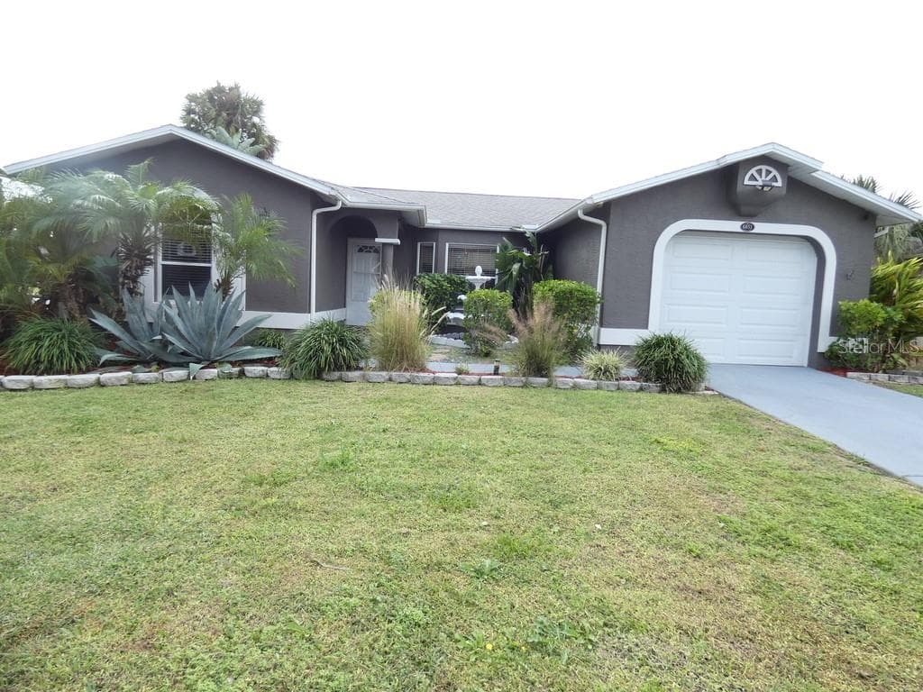 6851 HILLS DRIVE NEW PORT RICHEY, FL 34653