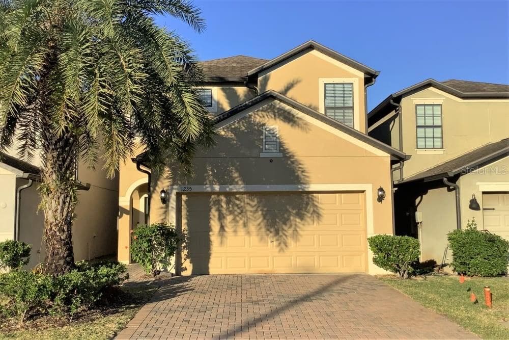 1235 BALLARD GREEN PLACE