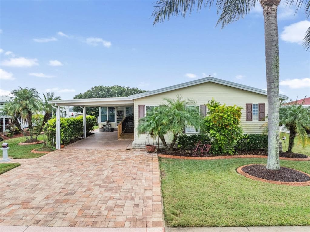 37500 LILLY BEA AVENUE ZEPHYRHILLS, FL 33541