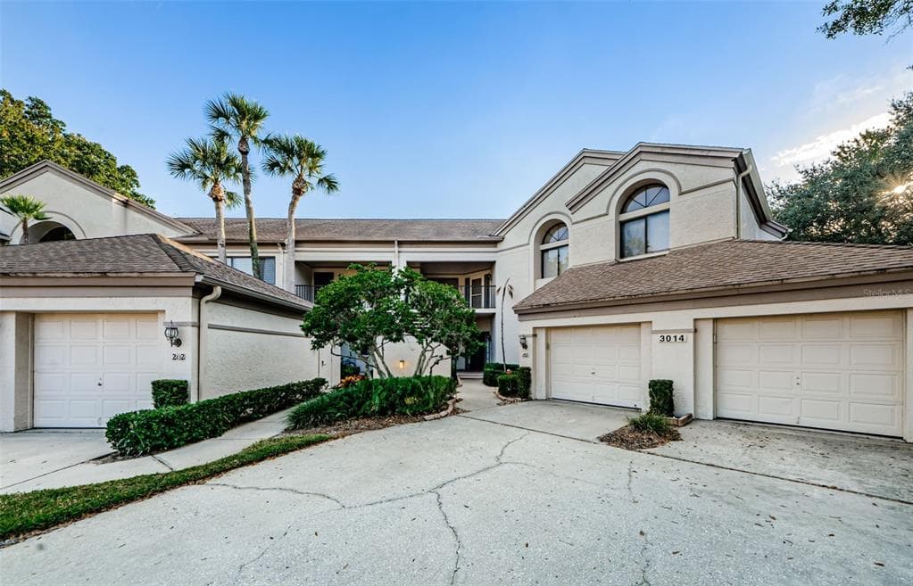 3014 RED OAK COURT UNIT 103 PALM HARBOR, FL 34684