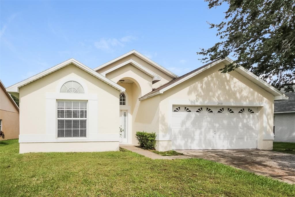 2511 SHELBY CIRCLE KISSIMMEE, FL 34743