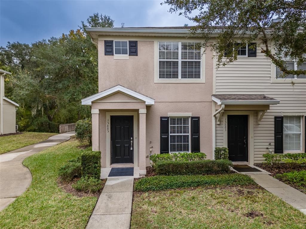 15885 FISHHAWK VIEW DRIVE LITHIA, FL 33547