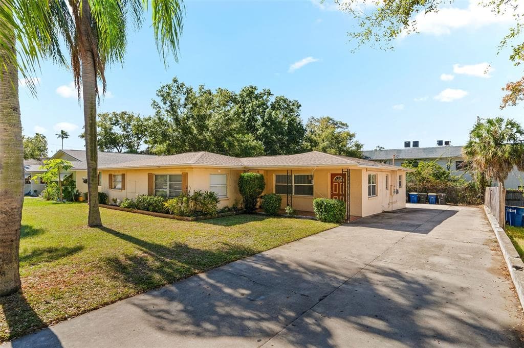 22 N HILLCREST AVENUE CLEARWATER, FL 33755