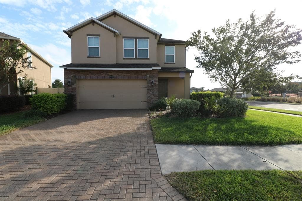18727 DEER TRACKS LOOP LUTZ, FL 33558