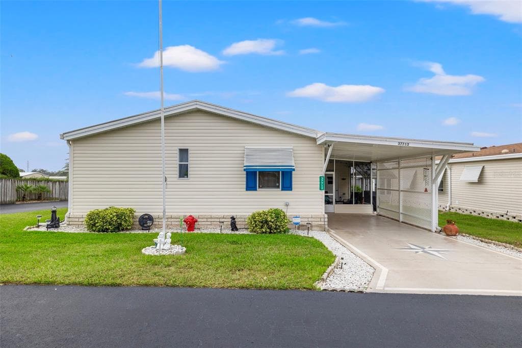37712 RIO LANE ZEPHYRHILLS, FL 33541