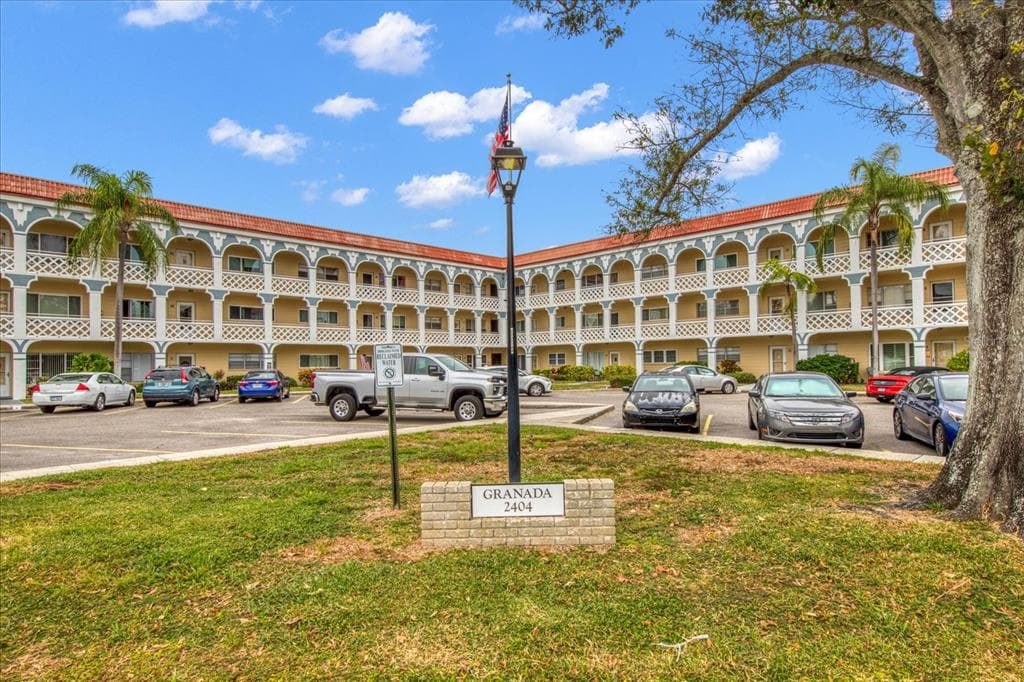 2404 FLORENTINE WAY UNIT 42 CLEARWATER, FL 33763