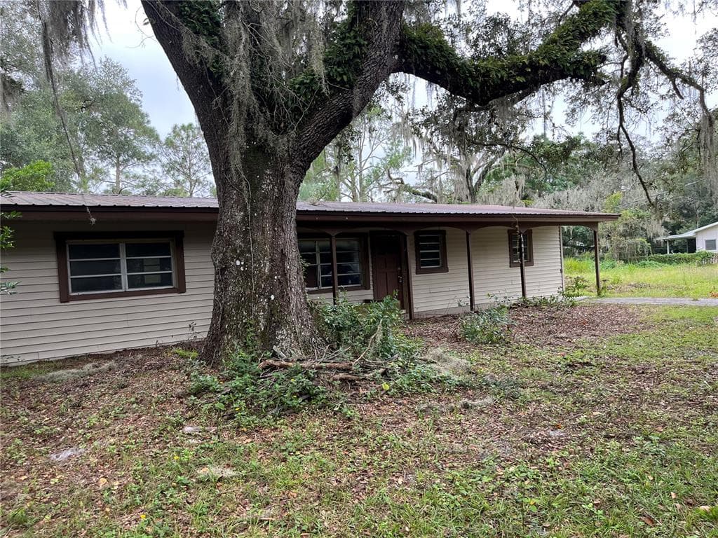 34798 EVERGREEN WAY DADE CITY, FL 33523