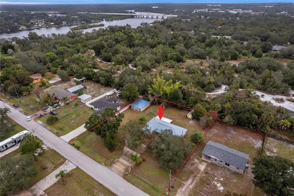 9922 PREVATT STREET GIBSONTON, FL 33534