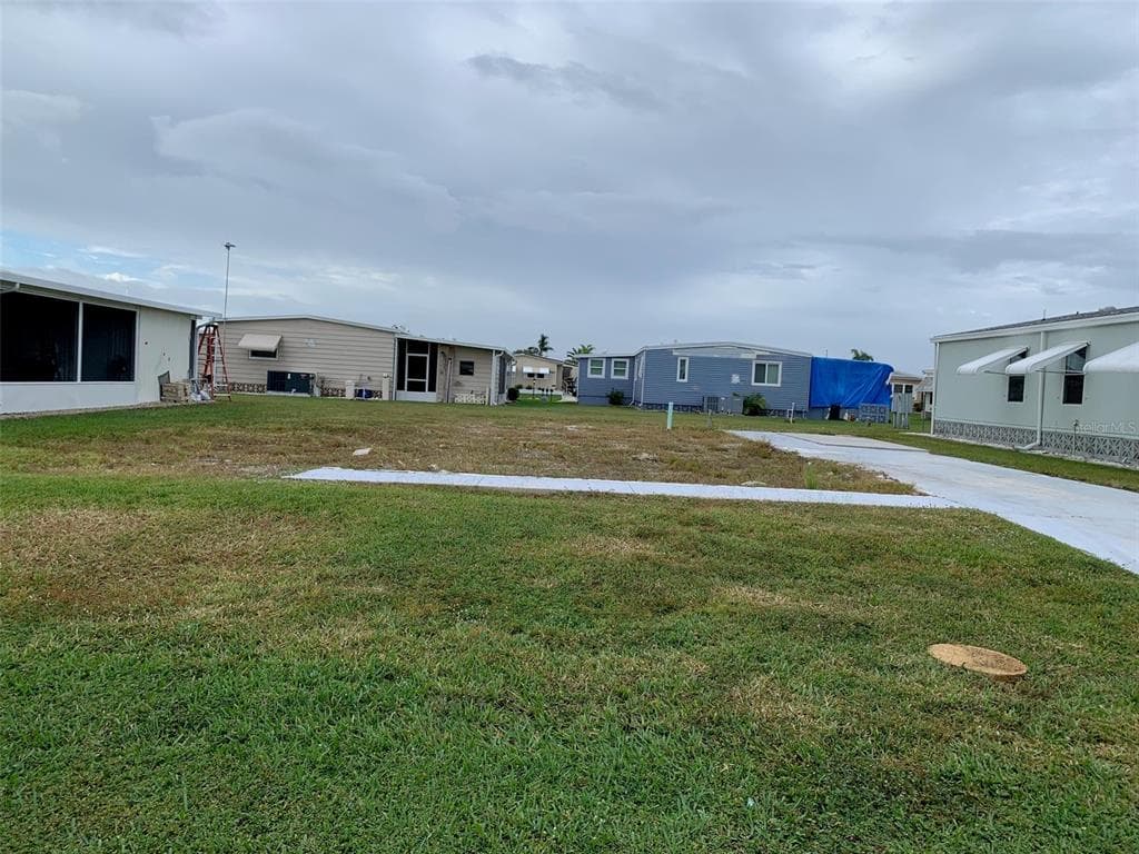 653 LOS ALTOS NORTH PORT, FL 34287