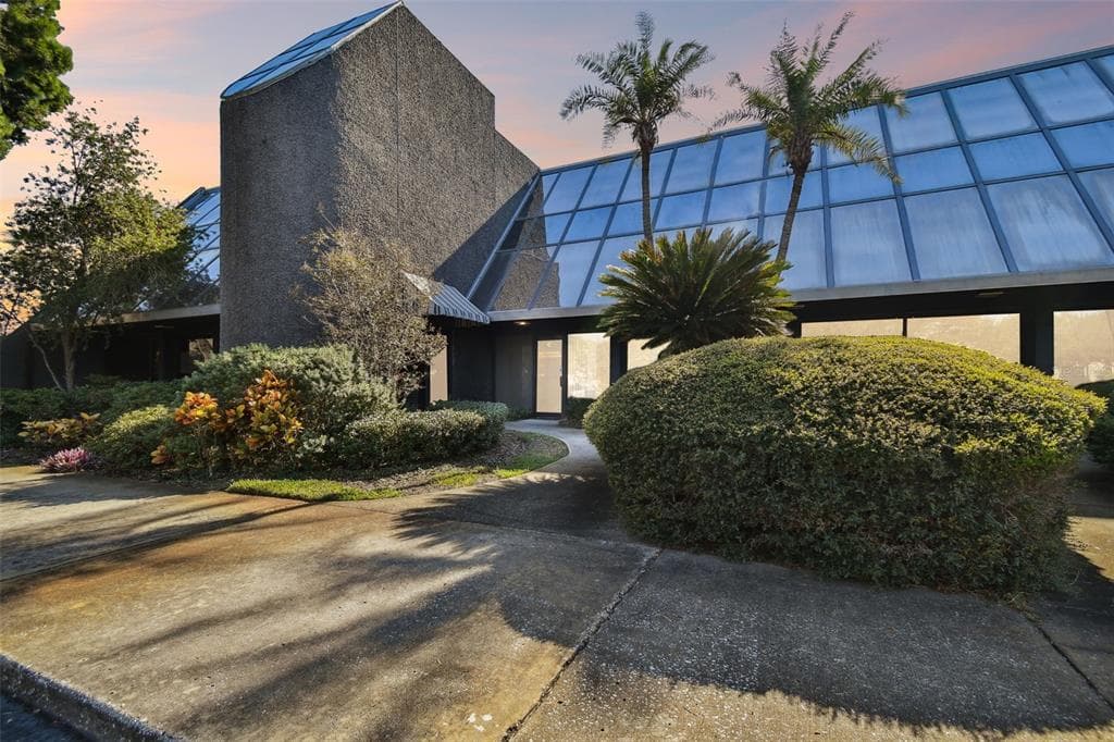 6740 CROSSWINDS DRIVE N UNIT I ST PETERSBURG, FL 33710