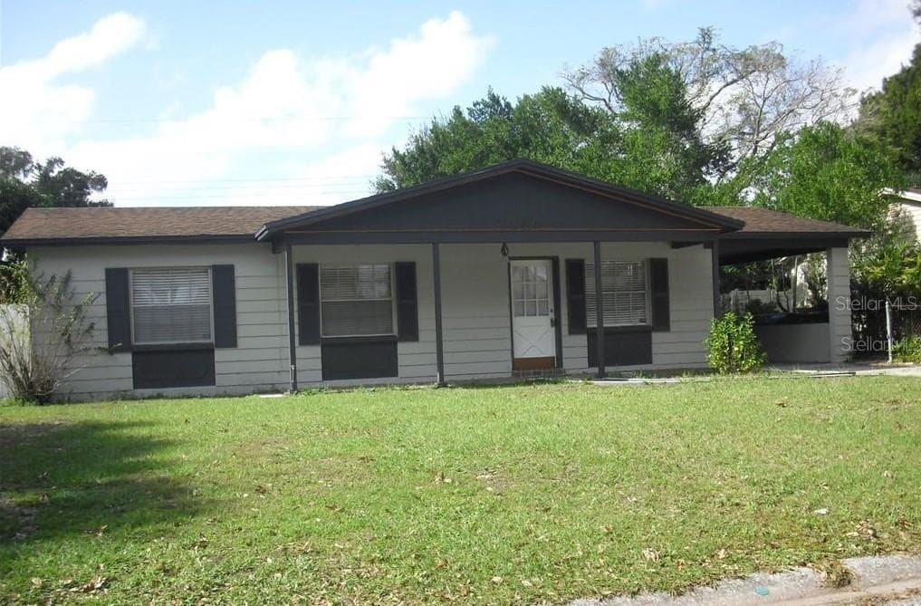 7806 LAKESIDE BOULEVARD TAMPA, FL 33614