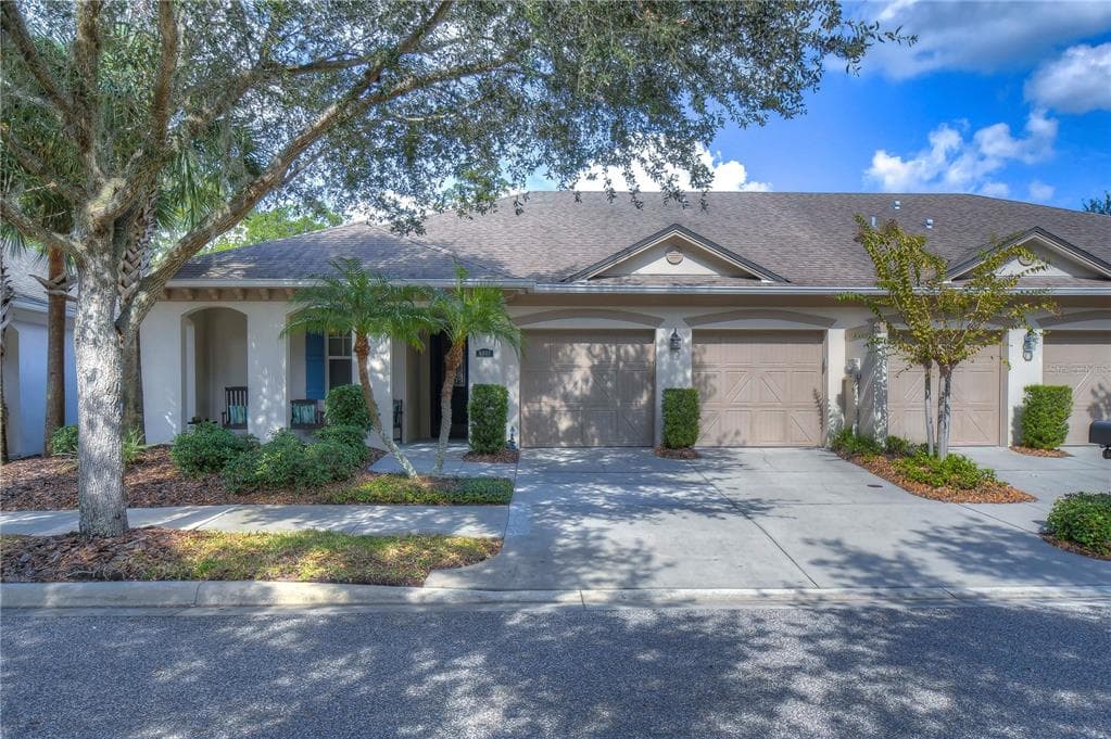 6803 LOCKINGTON COURT TAMPA, FL 33625