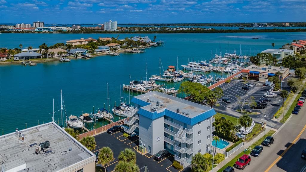 800 BAYWAY BOULEVARD UNIT 12 CLEARWATER BEACH, FL 33767