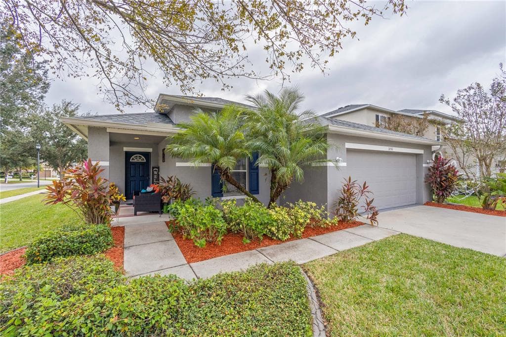 10511 EARLY LIGHT COURT RIVERVIEW, FL 33578