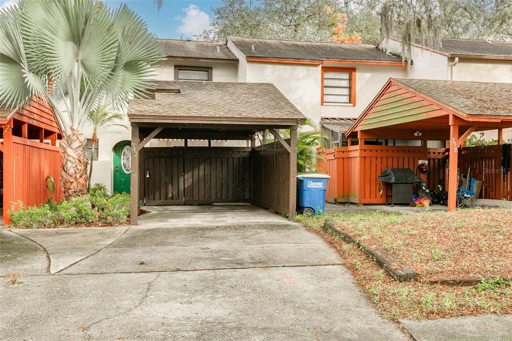 742 FAIRWOOD FOREST DRIVE CLEARWATER, FL 33759