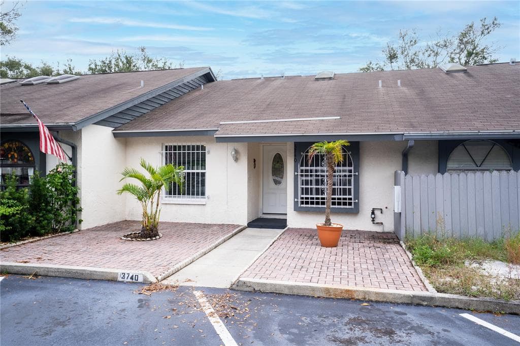3740 CUERNAVACA COURT LARGO, FL 33771
