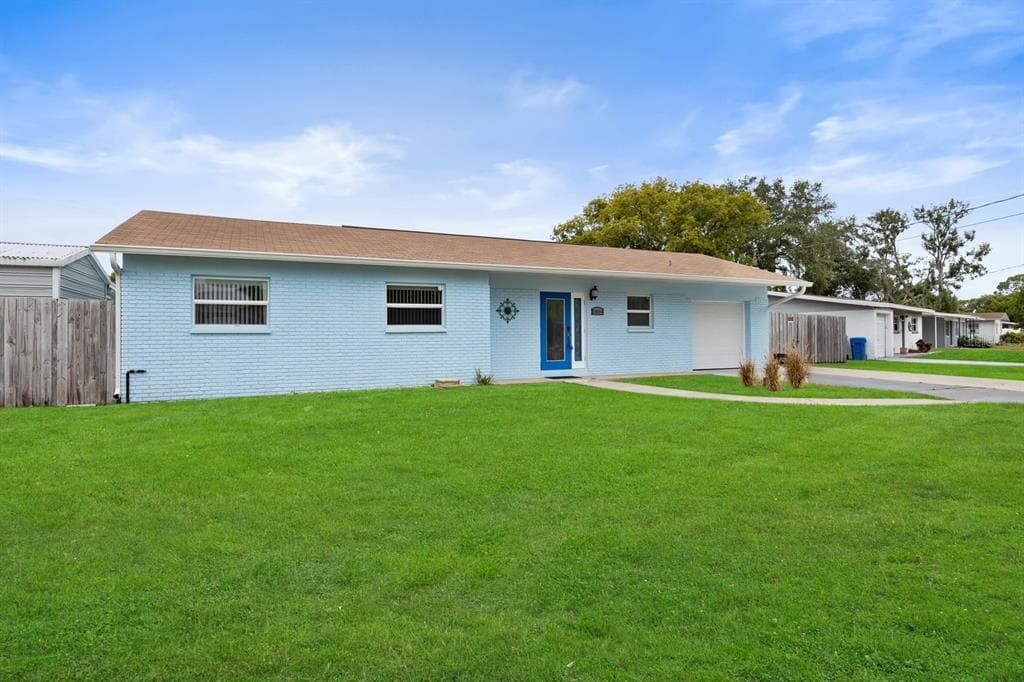 5804 LIVERPOOL DRIVE TAMPA, FL 33615