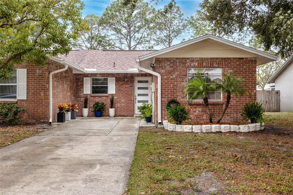 13028 LEVERINGTON STREET TAMPA, FL 33624