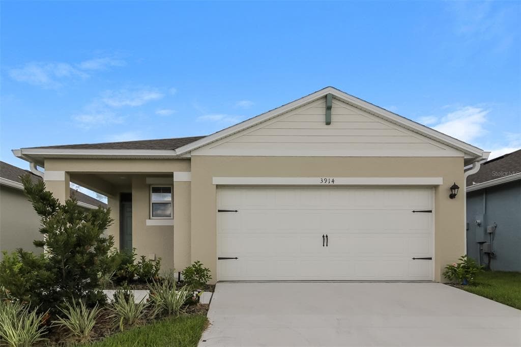 3914 ANGOLA LANE SANFORD, FL 32771