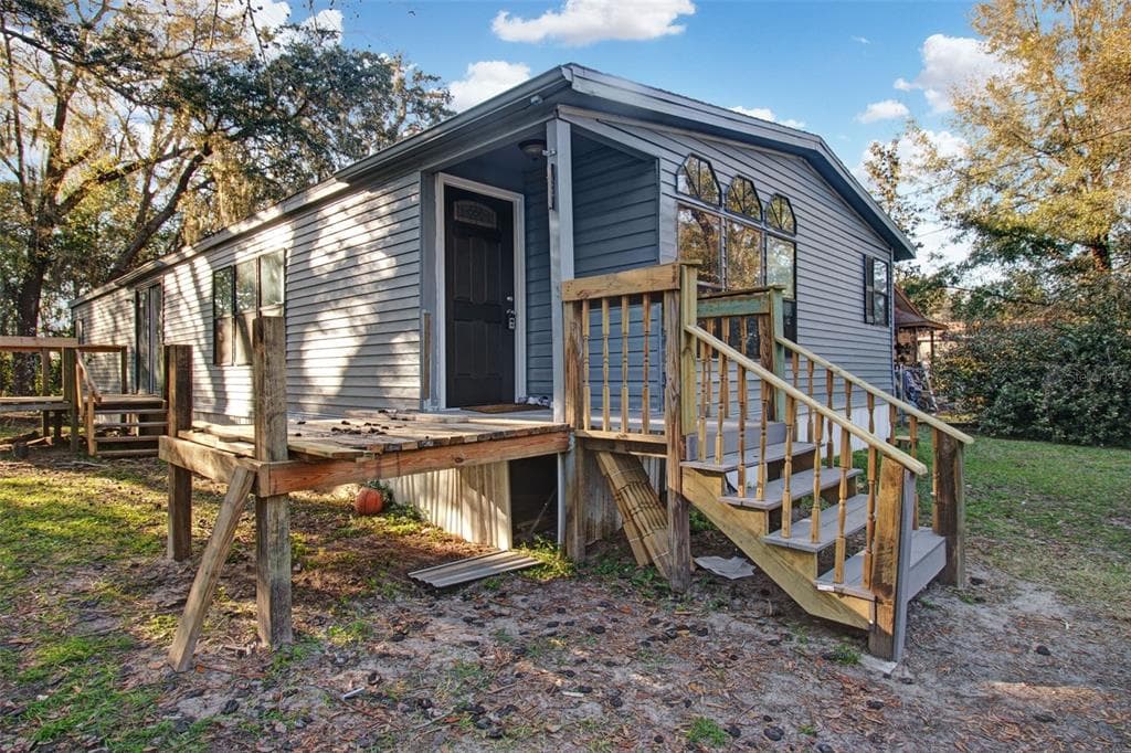 171 ARKAYS AVENUE SPRING HILL, FL 34609