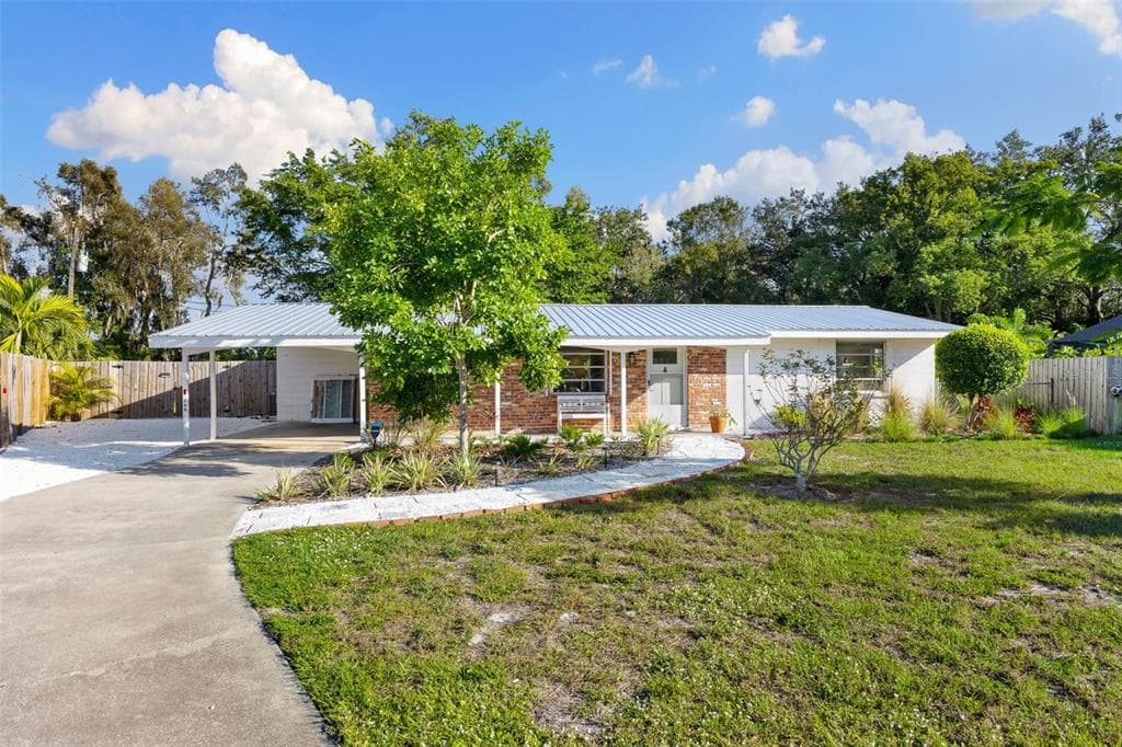 2974 SEQUOIA LANE SARASOTA, FL 34237
