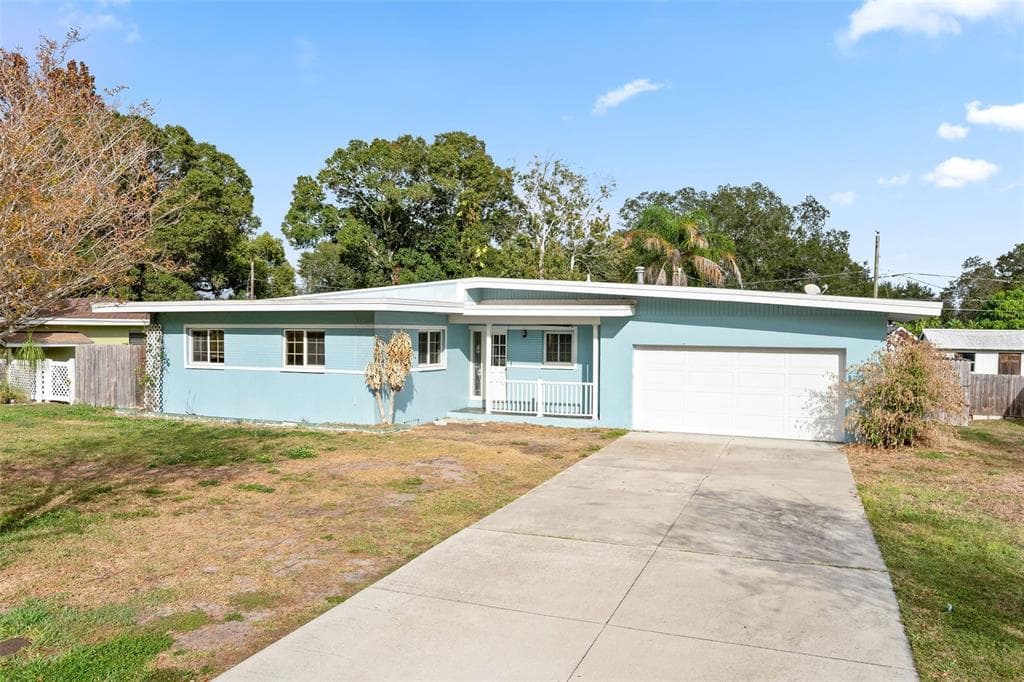 1501 S BETTY LANE CLEARWATER, FL 33756