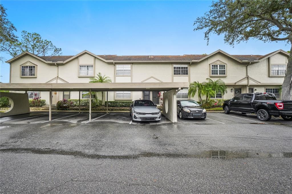 506 BOUGH AVENUE CLEARWATER, FL 33760