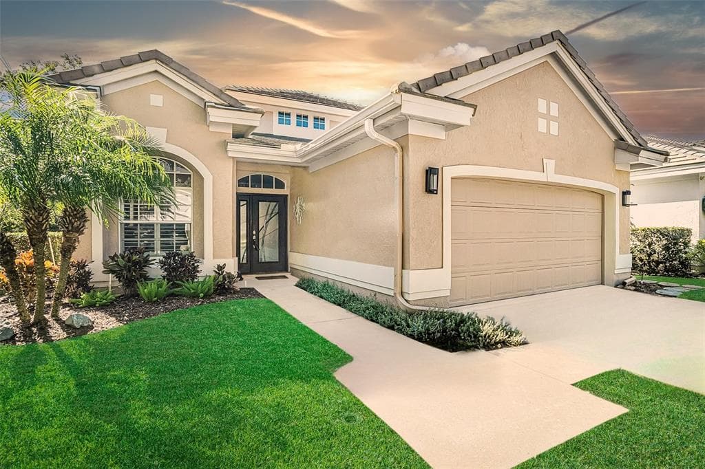 5418 AVENAL DRIVE LUTZ, FL 33558
