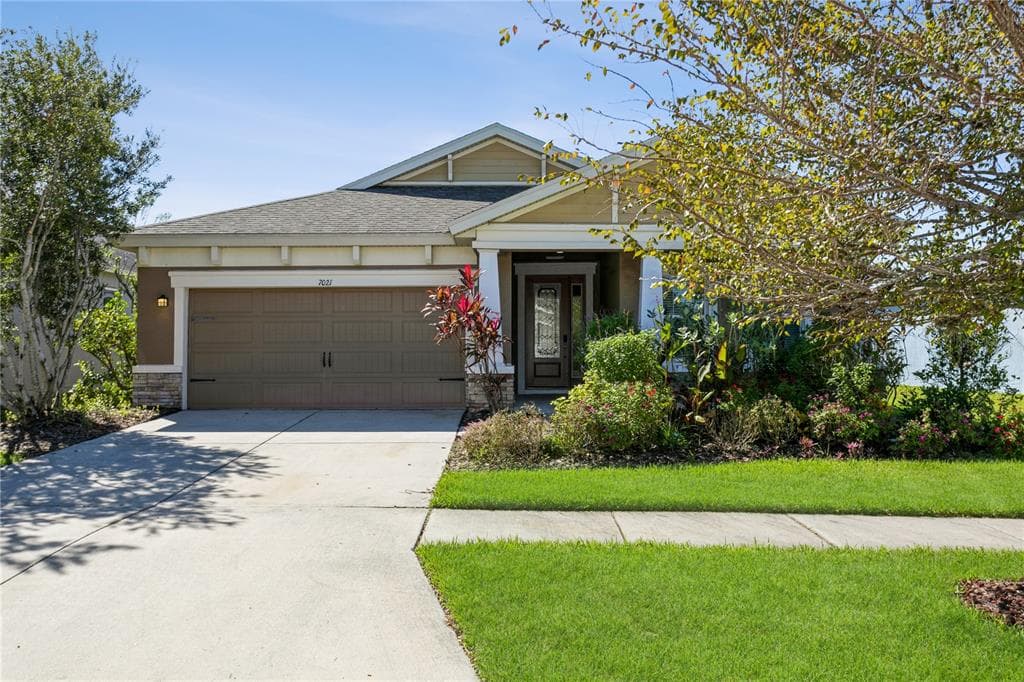 7021 OLD BENTON DRIVE APOLLO BEACH, FL 33572