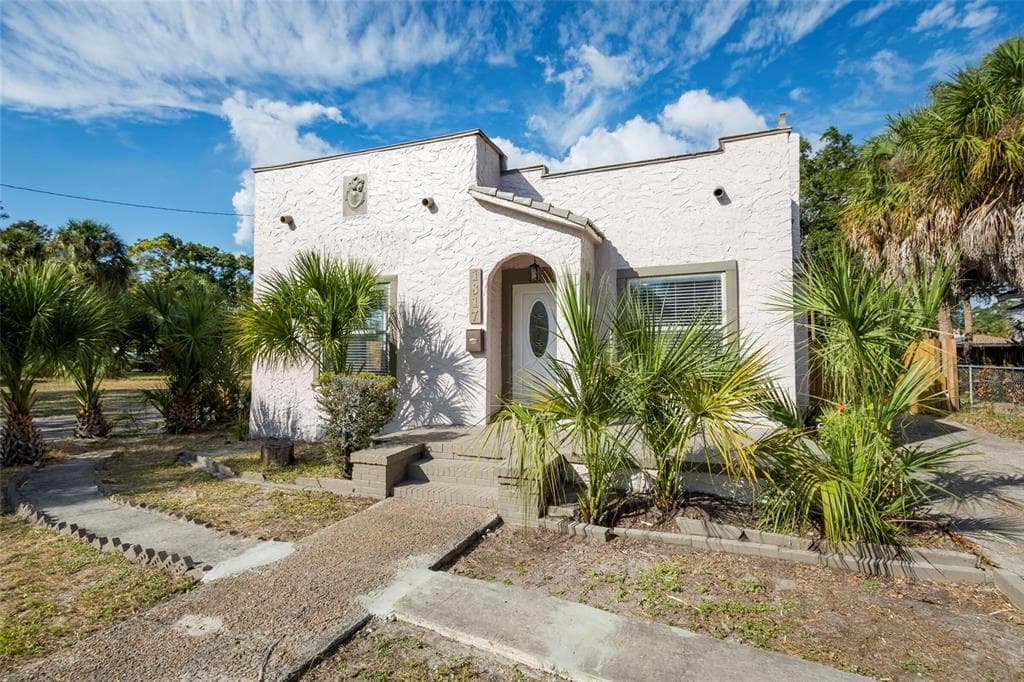 1817 20TH AVENUE S ST PETERSBURG, FL 33712